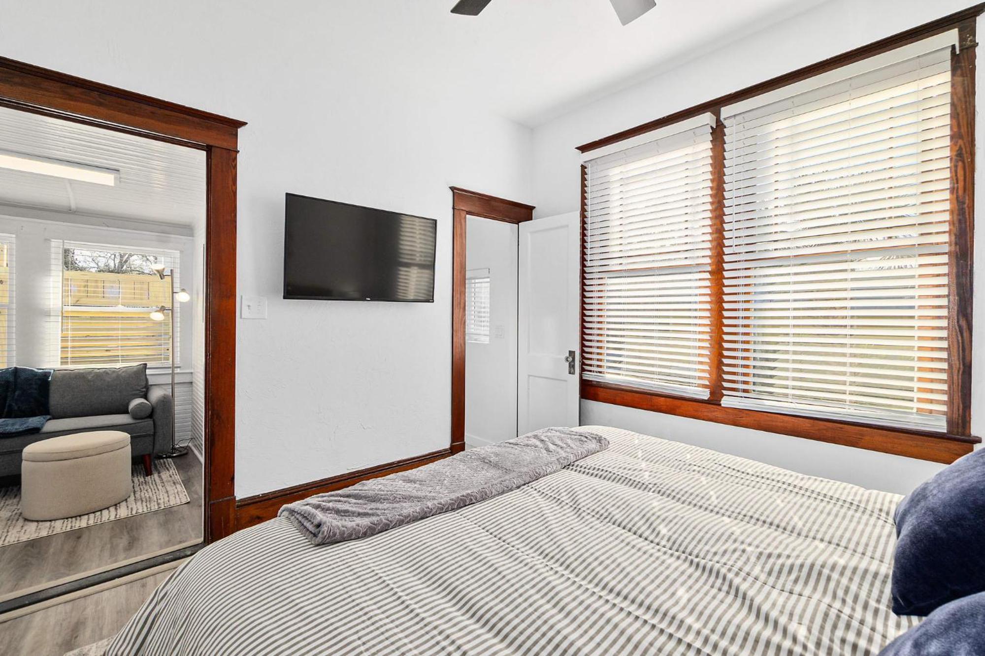 Old Mission Guest Suite - Charming Apartment, 15 Min Walk To Downtown! Сейнт-Огастін Екстер'єр фото